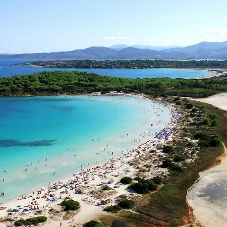 مزرعة للإقامة Le Sughere *