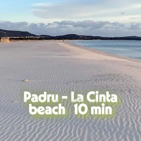 Le Sughere Feriegård Padru