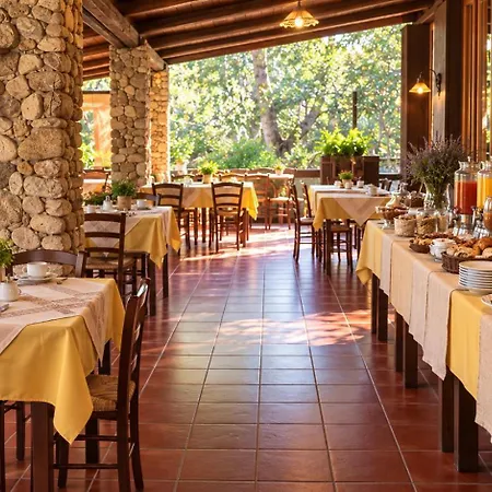 Le Sughere Çiftlik konaklama